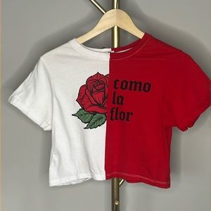 Como la Flor graphic tea from Vibe N’ size XS